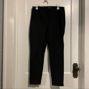 White House Black Market - The Skinny Ankle - 8 Curvy